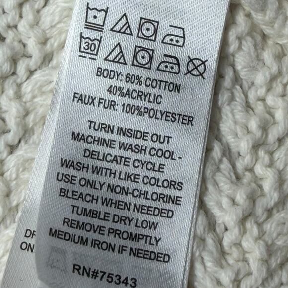 Aspen Kids Cream Knit Poncho Sweater Sz 7–8 Faux Fur Trim Button Side Turtleneck - Picture 6 of 8